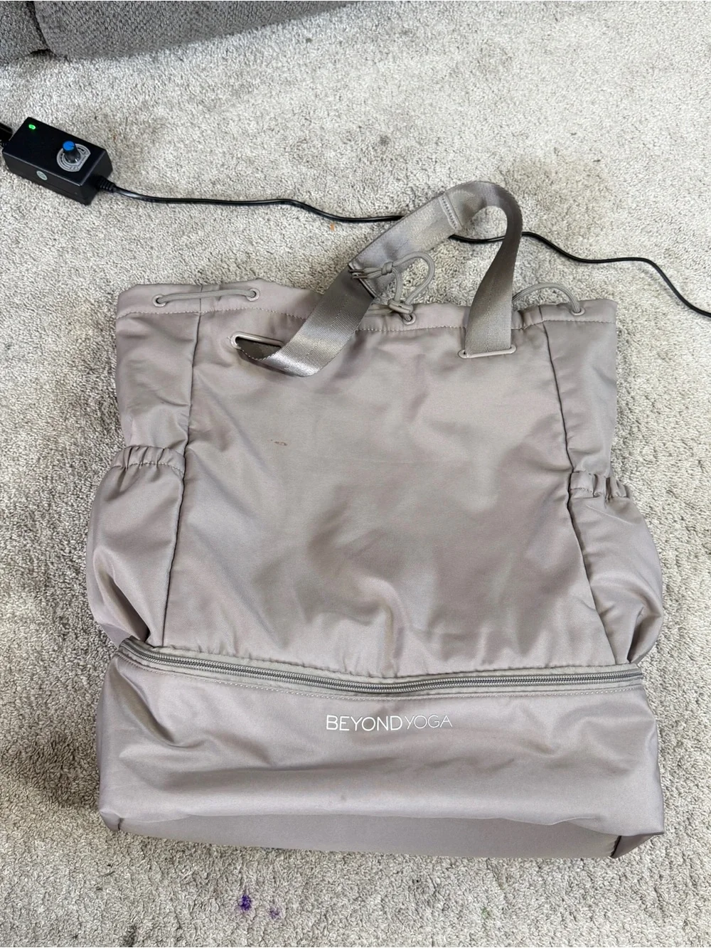 Beyond Yoga Women’s Nylon Convertible Gym Bag Drawstring Cinch Top in Gray